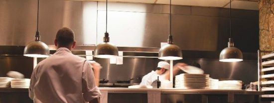 Fritermia recomienda el equipamiento necesario para un negocio de hosteler&iacute;a: refrigeraci&oacute;n industrial, etc