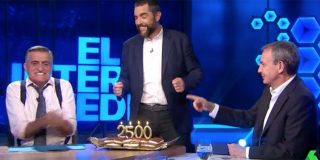 Para lo que ha quedado... Grotesco ridículo de Zapatero cantándole a Wyoming