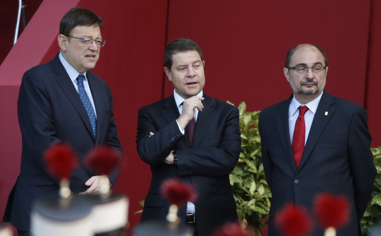 Ximo Puig, Emiliano Garc&iacute;a-Page y Javier Lamb&aacute;n.
