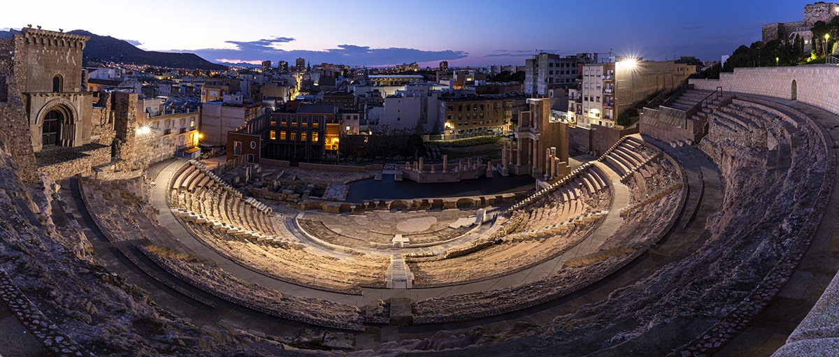 Teatro Romano de Cartagena / Qapta