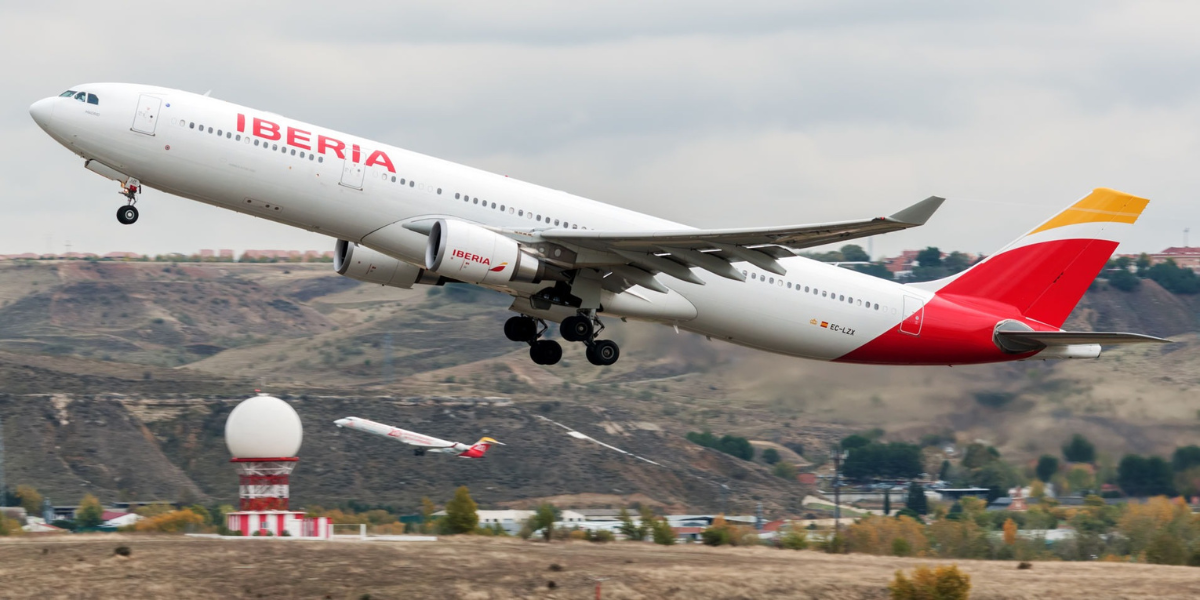 CO2labora: el programa sostenible del Grupo Iberia que permite compensar las emisiones de los vuelos