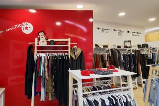 Arroupa renueva su imagen en su s&eacute;ptimo aniversario con la entrada en la cooperativa Moda re-