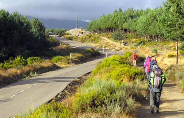 El Camino de Santiago por la tierra de los maragatos, uno de los pueblos considerados &ldquo;malditos&rdquo;