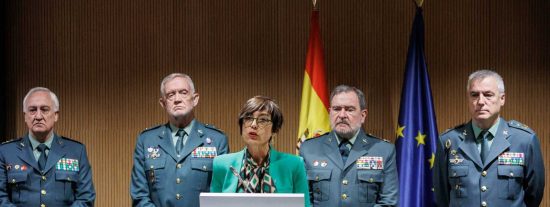 Mar&iacute;a G&aacute;mez comparece para anunciar su salida de la Guardia Civil.