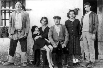 Manuel del Rosal: "Los santos inocentes del siglo XXI"