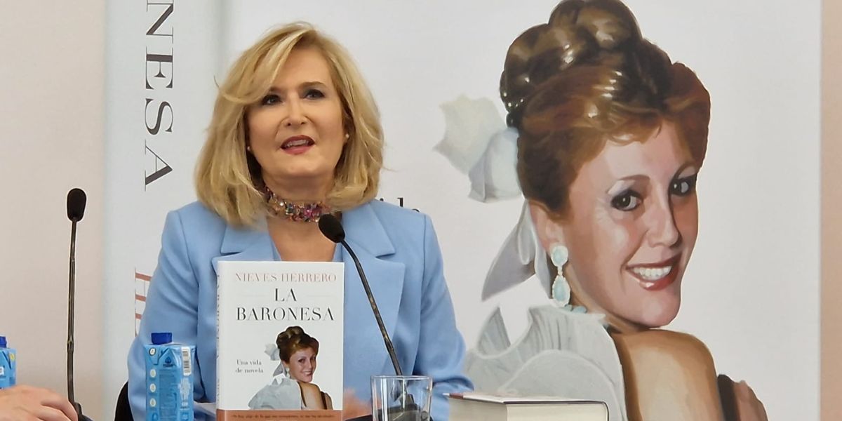 Nieves Herrero en su rueda de prensa sobre el libro 'La Baronesa'.