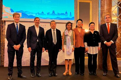 Madrid ya ha recobrado el 83 % de la conectividad con China