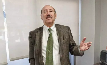 Javier S&aacute;enz de Cosculluela