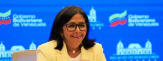 Delcy Rodr&iacute;guez promete elecciones &ldquo;libres&rdquo; en Venezuela, pero defiende a Maduro