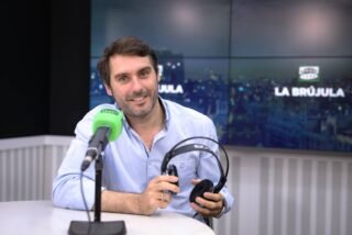 Bombazo en Onda Cero: Rafa Latorre pasa a la ma&ntilde;ana y Carlos Alsina se queda con el 'magazine'