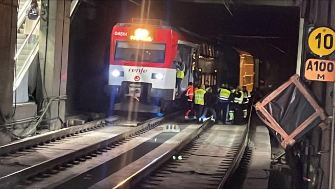 Un tren descarrila en Atocha