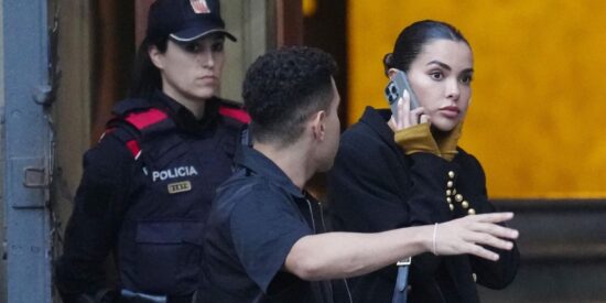 Joana Sanz llegando a la Audiencia Provincial de Barcelona. 
