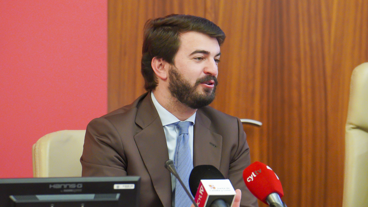 Garc&iacute;a-Gallardo exige al ministro Planas reducir la burocracia en el sector primario