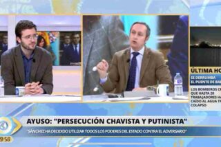 Carlos Cuesta sopapea a Alan Barroso por defender a capa y espada las atrocidades del sanchismo