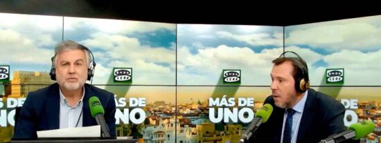 Carlos Alsina y &Oacute;scar Puente.