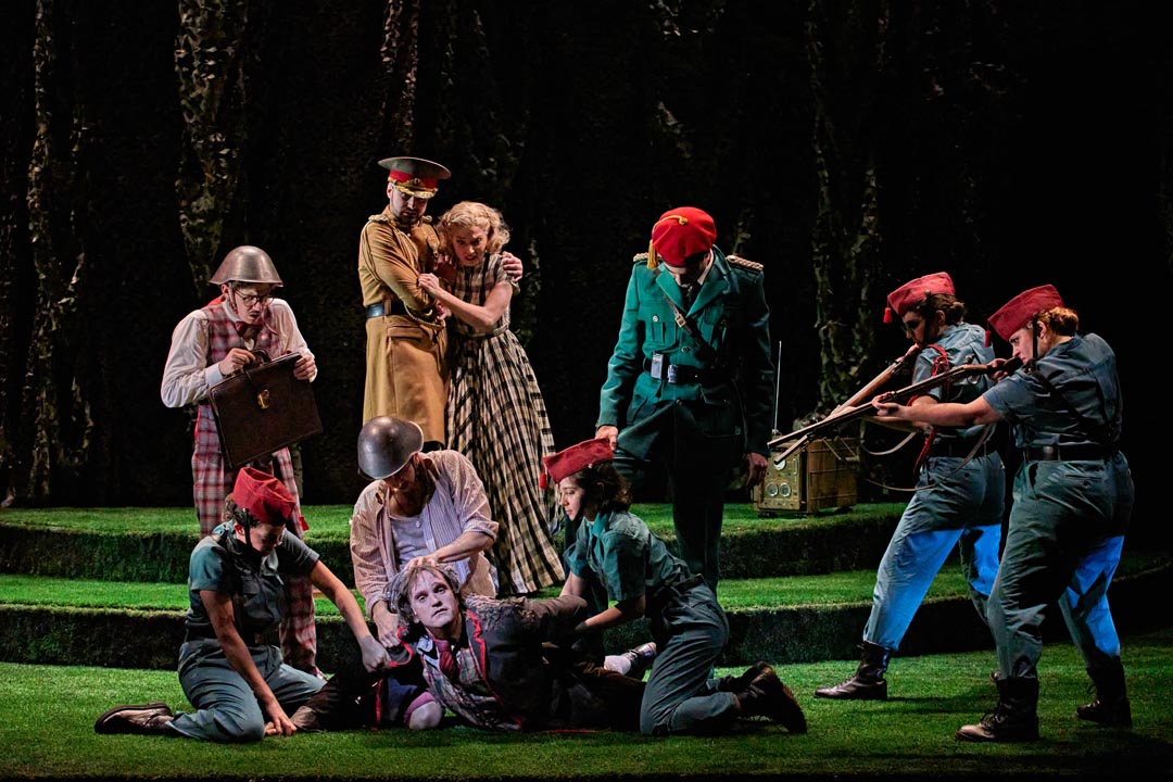 Vaya monstruo de los jardines... Qué Calderón inmenso y accesible