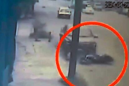 Ley del Tali&oacute;n: arrolla con su camioneta a los ladrones que momentos antes lo asaltaron