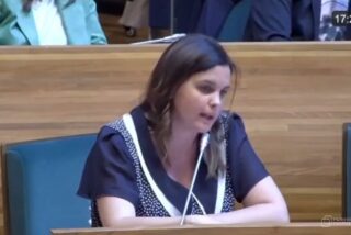 La portavoz del PSOE en Valencia inicia la cacer&iacute;a de brujas: enumera los medios cr&iacute;ticos que molestan a S&aacute;nchez