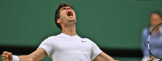 Wimbledon: Alcaraz aplasta a Djokovic y es el campe&oacute;n del mundo
