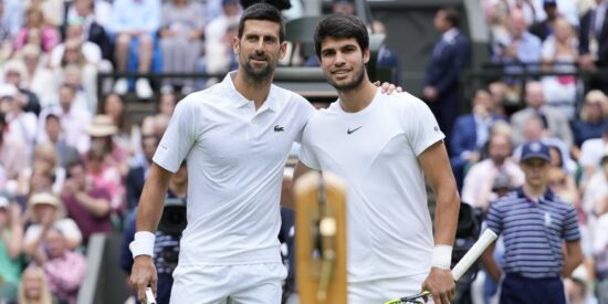 Djokovic doblega a Alcaraz y avanza a semifinales del Abierto de Australia
