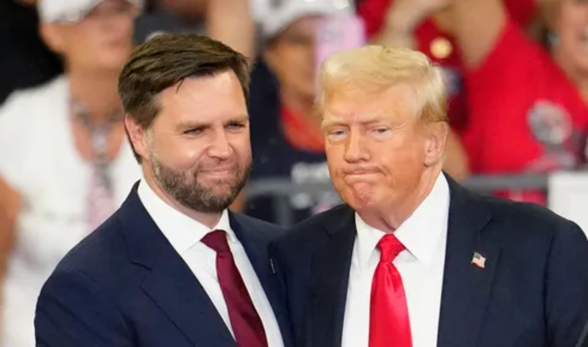 Vance y Trump