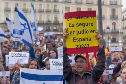 Emotivo homenaje en Madrid en memoria de las v&iacute;ctimas de la masacre del 7 de octubre