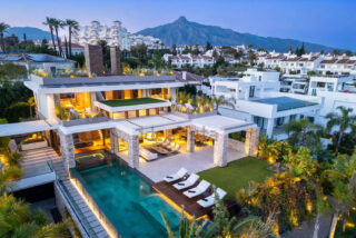 La compraventa de viviendas de lujo en Marbella crece casi un 20% por encima de los niveles prepandemia