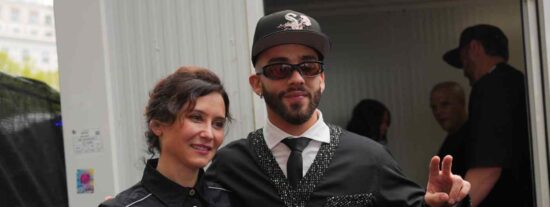 D&iacute;az Ayuso asisti&oacute; al concierto de Manuel Turizo en la Puerta de Alcal&aacute; para celebrar la Hispanidad