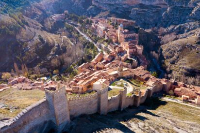 Los 10 pueblos medievales más bonitos de España para descubrir este otoño