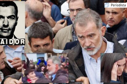 El momento en que la multitud ataca con barro a la comitiva del REY y el traidor SÁNCHEZ, tras recibir un palazo, huye corriendo