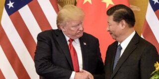 China se prepara para negociar y contraatacar ante la nueva oleada de aranceles de Trump