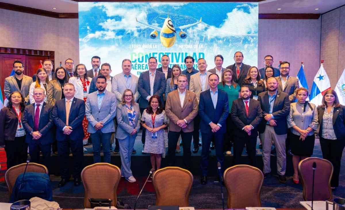 Centroam&eacute;rica marca un hito con la realizaci&oacute;n del I Foro para la Mejora de la Conectividad A&eacute;rea en la regi&oacute;n