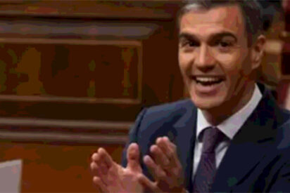 Cuando cre&iacute;amos que lo hab&iacute;amos visto todo... S&aacute;nchez pide a los espa&ntilde;oles que salgan a aplaudir en los balcones al Estado por su gesti&oacute;n de la DANA