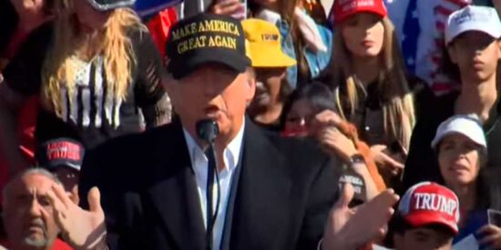 &iquest;Por qu&eacute; el 45% de los inmigrantes latinos vot&oacute; por Trump?