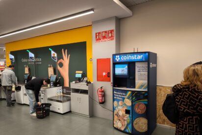 Los quioscos Coinstar canalizan cerca de 70 millones de euros en 2024, con m&aacute;s de 1,5 millones de personas