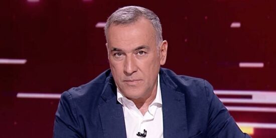 La doble vara de medir de la FAPE: pasa de condenar los acosos a Ndongo y Cárdenas (Periodista Digital) pero pierde el culo en solidarizarse con Fortes (TVE)