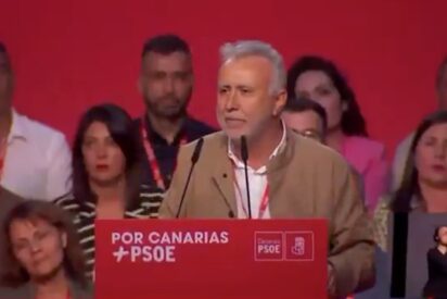 Ángel Víctor Torres.