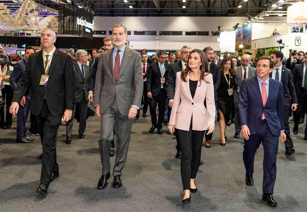 Los Reyes inauguran FITUR 2025 con Brasil como protagonista