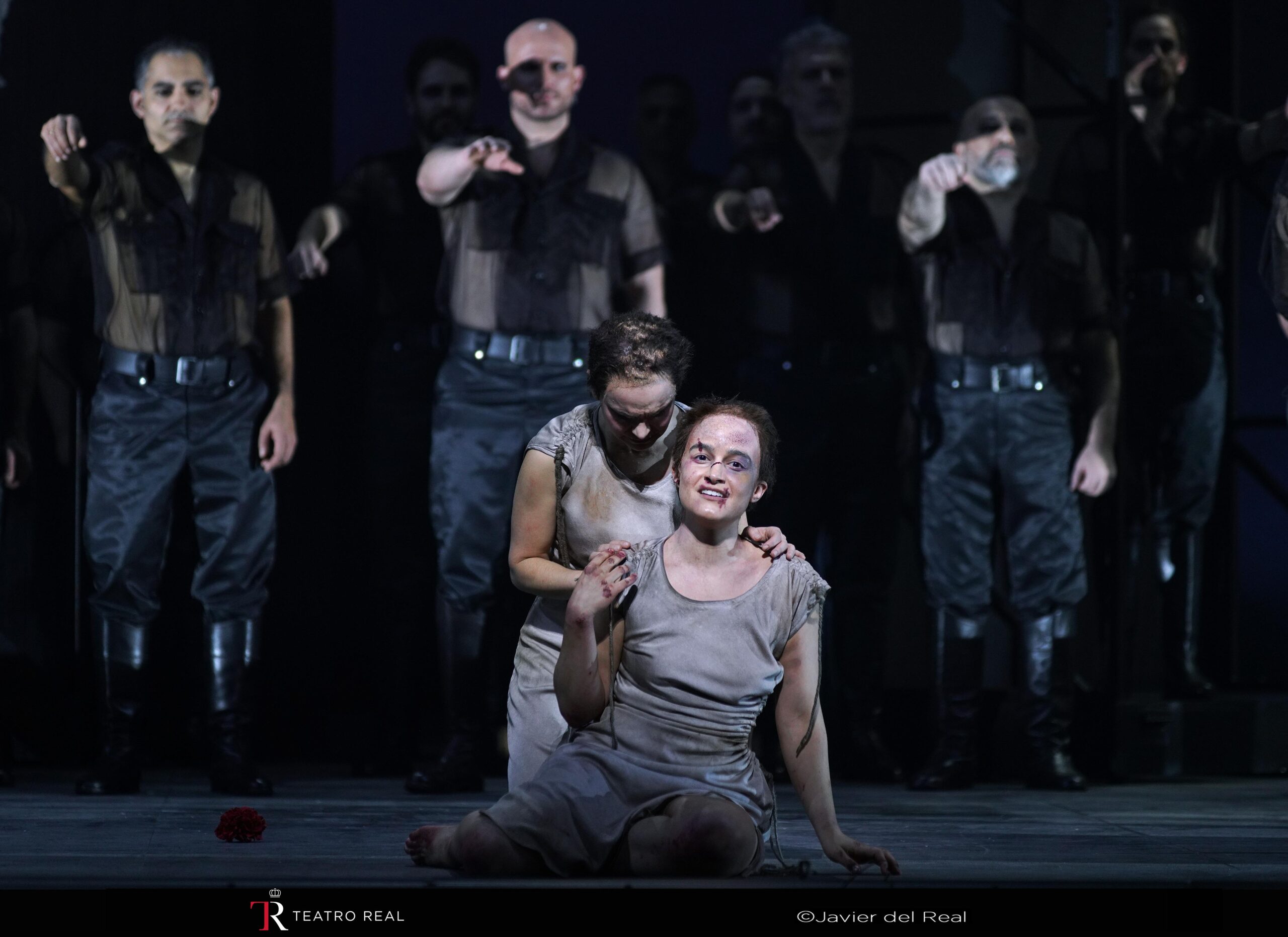 La vida breve con tejas verdes, un desacierto