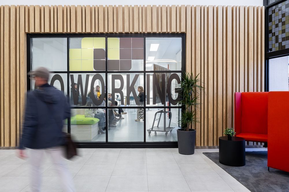 La Otra FP - PRO2, primer centro de FP en Espa&ntilde;a acreditado por el Bachillerato Internacional (IB)