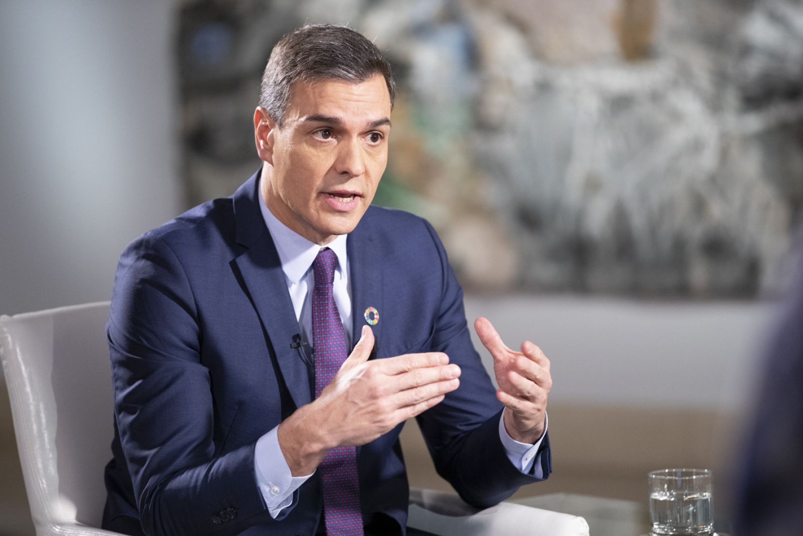 Pedro S&aacute;nchez: del "si no hay presupuestos, hay que anticipar elecciones" a gobernar sin ellos