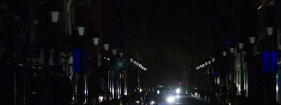 &iquest;Se avecina otro gran apag&oacute;n?: Red El&eacute;ctrica advierte que bruscas fluctuaciones podr&iacute;an dejar a Espa&ntilde;a a oscuras