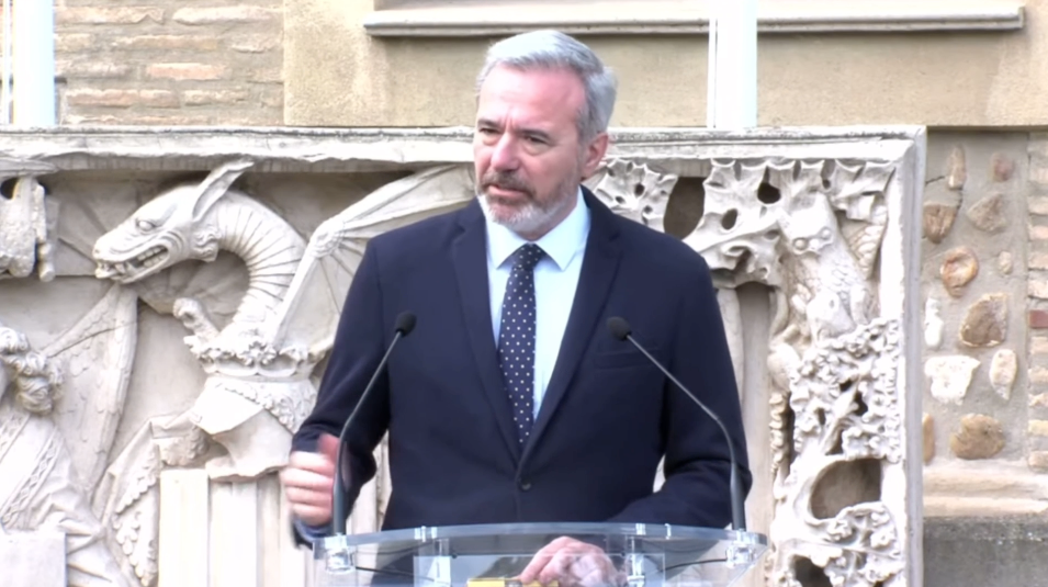 Ramiro Grau Morancho: "Azc&oacute;n en su laberinto"