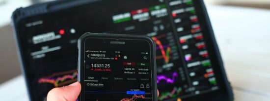 Ca&iacute;da brutal de los mercados asi&aacute;ticos: el impacto de la guerra comercial de Trump en el Nikkei 225