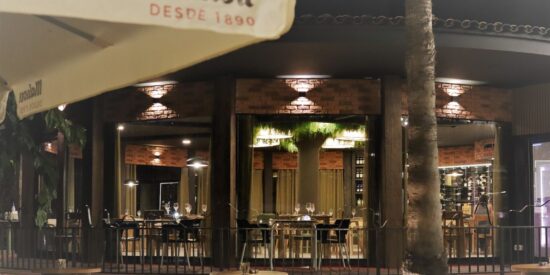 Lujo inalcanzable que bate récords: Bdevikingo crea la hamburguesa más cara del mundo y cuesta 9450€