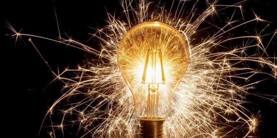 Bombilla, electricidad, cortocircuito, apagón