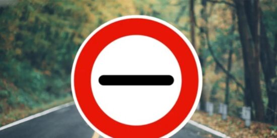 Prohibido el paso o entrada prohibida.