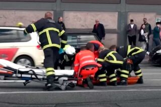 Ataque con cuchillo en Hamburgo: una mujer hiere a 17 personas en la estaci&oacute;n central