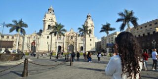 Misterios bajo las b&oacute;vedas: enigmas y leyendas de la Catedral de Lima