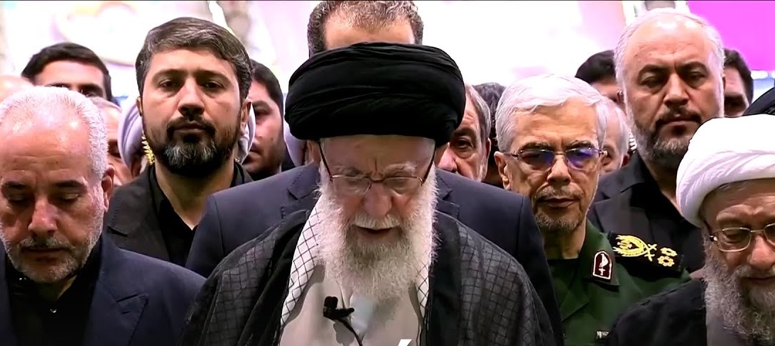 Khamenei y el poder ayatola en Irán